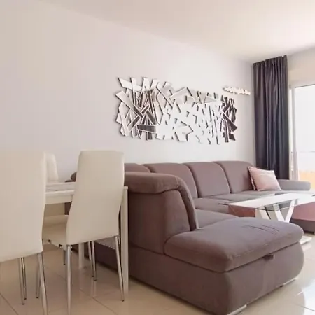 Апартаменты Balcon Roque Del Conde Адехе